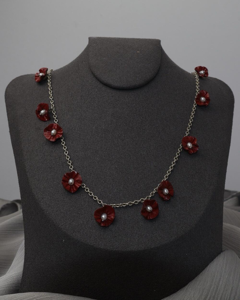 Vintage Sterling Silver Flower With Pearls Necklace 6.5G / 16-18in